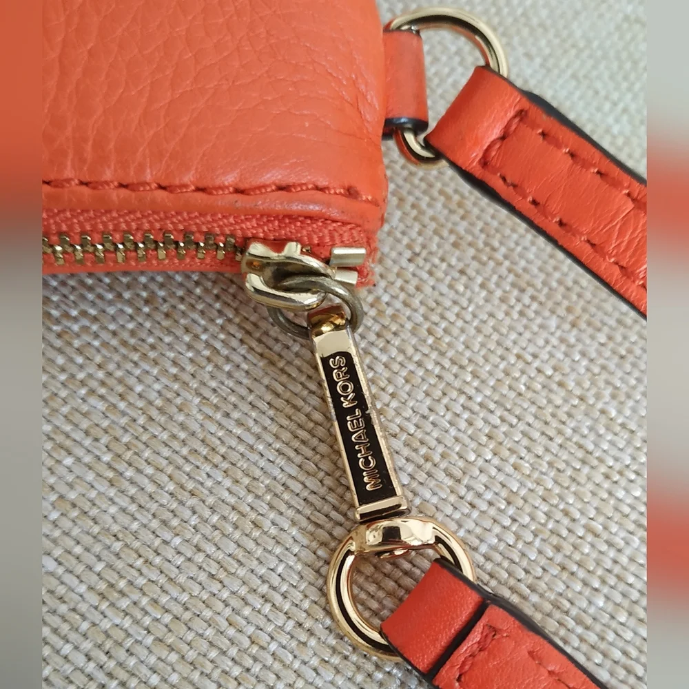Michael Kors Fuchsia Colored Wristlet - Picture 8 of 10
